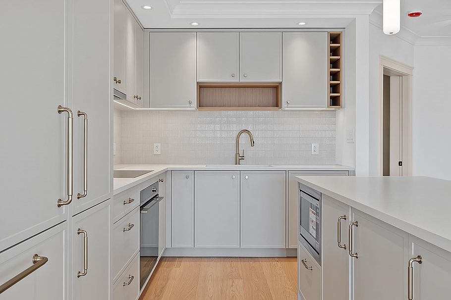 306 1311 Beach Avenue Vancouver, BC - 10