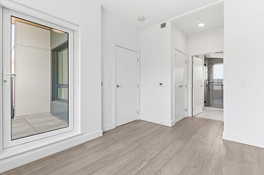 303 3590 W 39th Avenue Vancouver, BC - 9