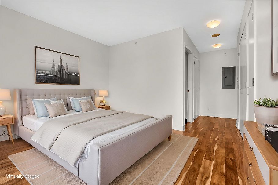 1206 155 W 1 Street North Vancouver, BC - 24