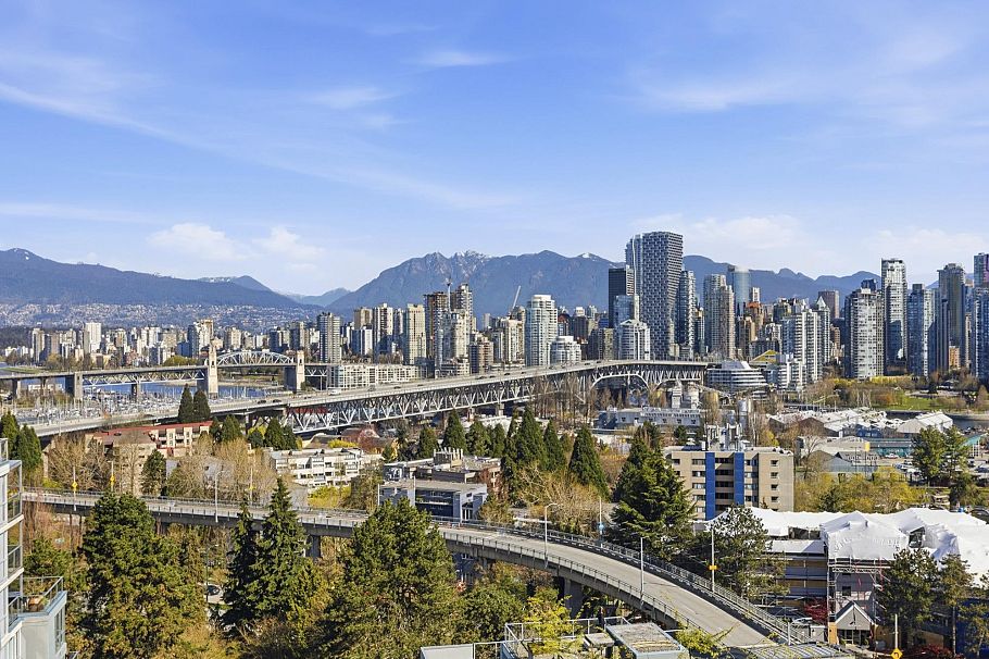 1303 1428 W 6th Avenue Vancouver, BC - 3