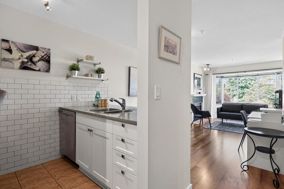 305-2195 W 5th Avenue Vancouver, BC - 21