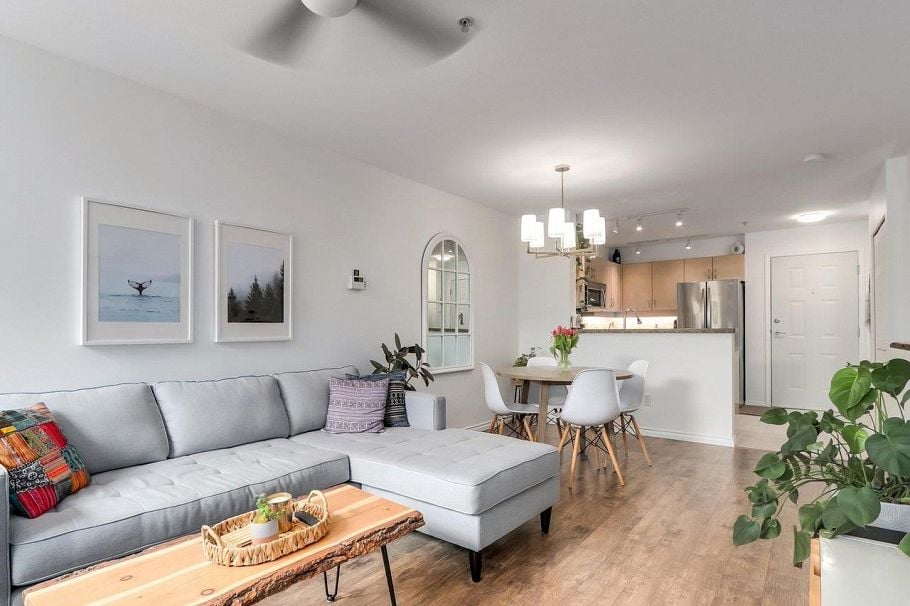 414 345 Lonsdale Avenue North Vancouver, BC - 14