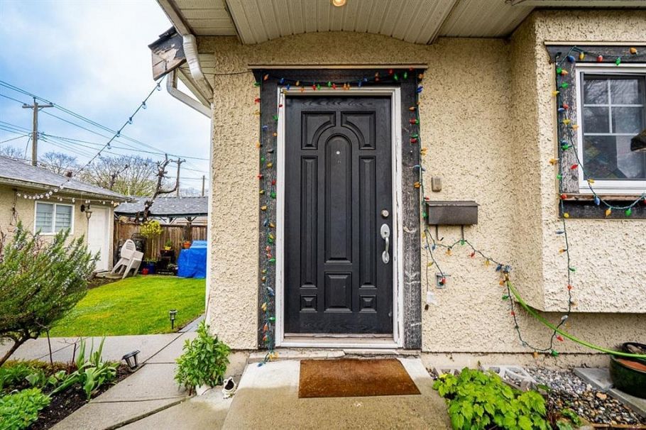 2849 Lakewood Drive Vancouver, BC - 22