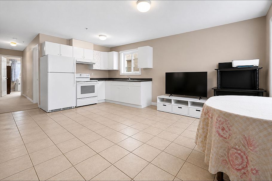 6959 Culloden Street Vancouver, BC - 28