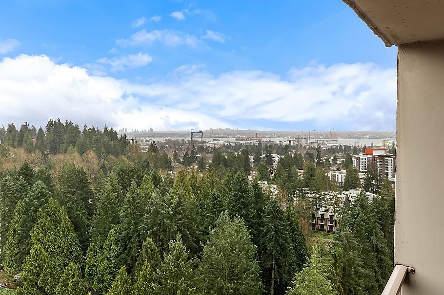1808 2016 Fullerton Avenue North Vancouver, BC - 25