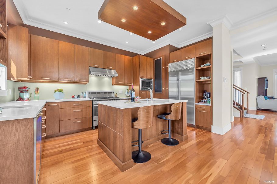 3618 W 24th Avenue Vancouver, BC - 10