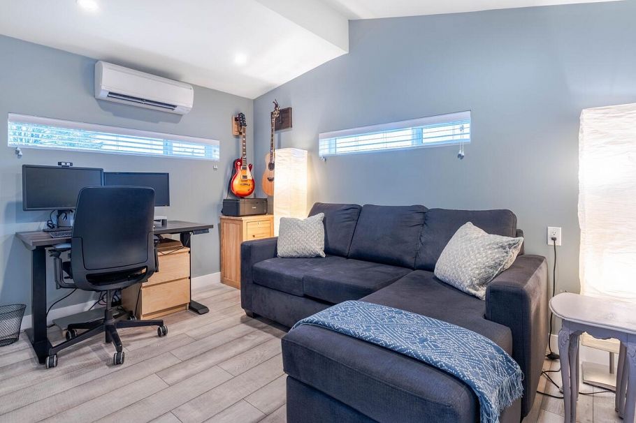 1805 E 37th Avenue Vancouver, BC - 17