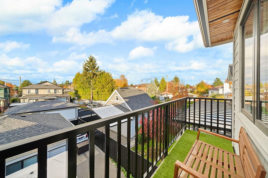 2815 W 19th Avenue Vancouver, BC - 23