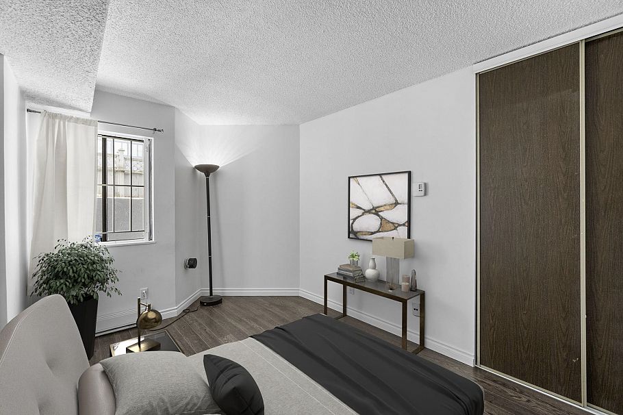 207 1270 Robson Street Vancouver, BC - 23