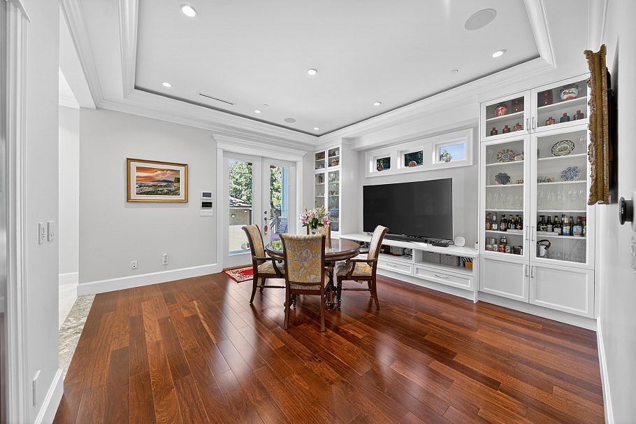 3285 W 12th Avenue Vancouver, BC - 13