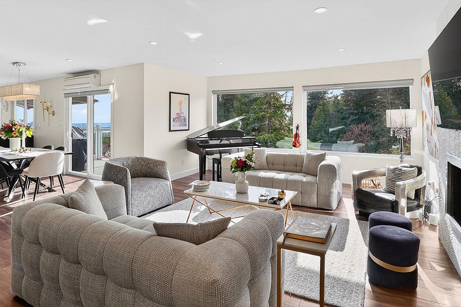 668 Alpine Court North Vancouver, BC - 12