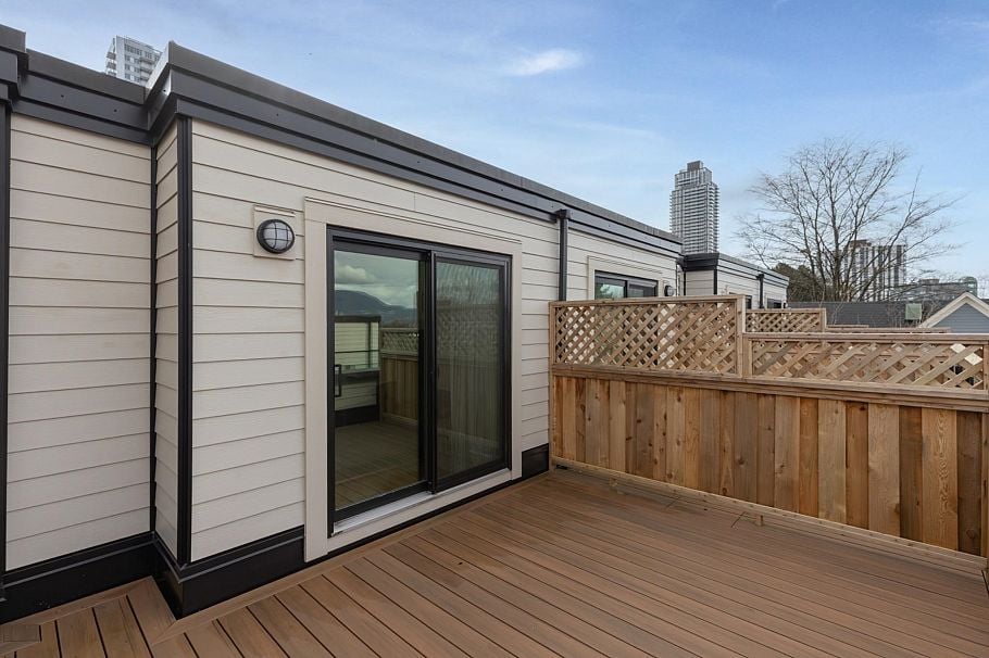 1286 W 7th Avenue Vancouver, BC - 31