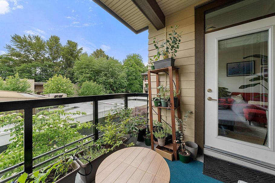 301 3205 Mountain Highway North Vancouver, BC - 29