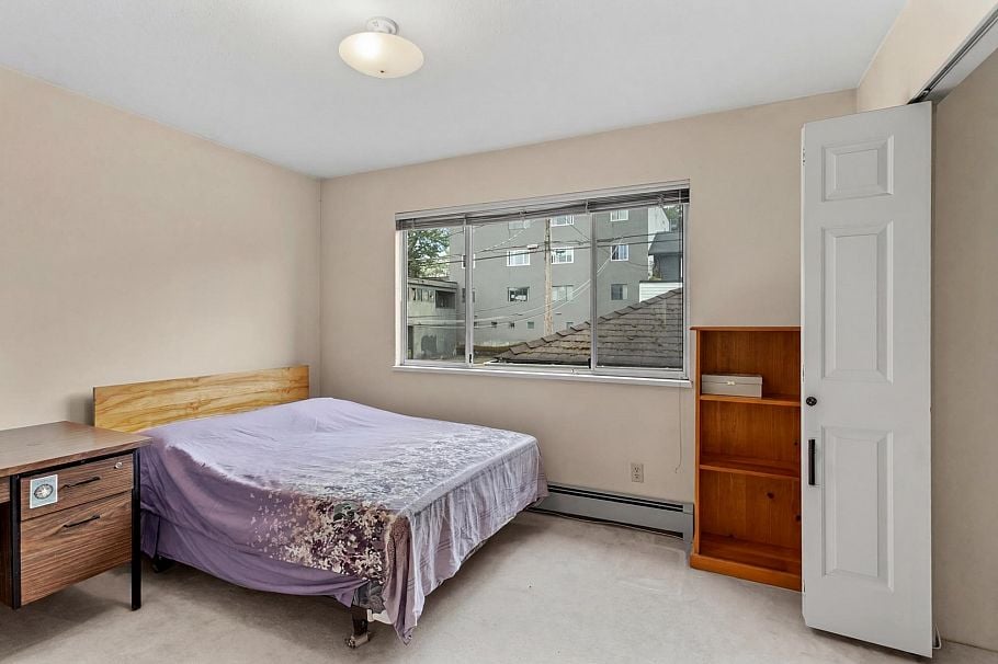 1678 E 13th Avenue Vancouver, BC - 15