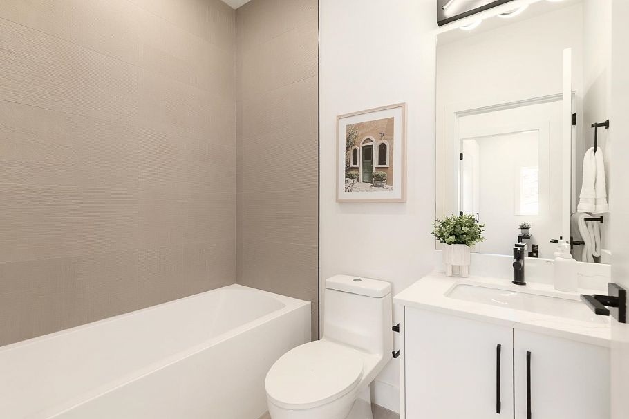 4 3635 Turner Street Vancouver, BC - 24