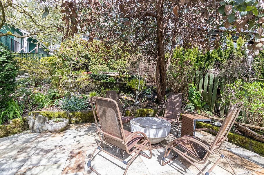 2588 Panorama Drive North Vancouver, BC - 25