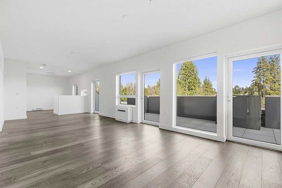308 3590 W 39th Avenue Vancouver, BC - 1