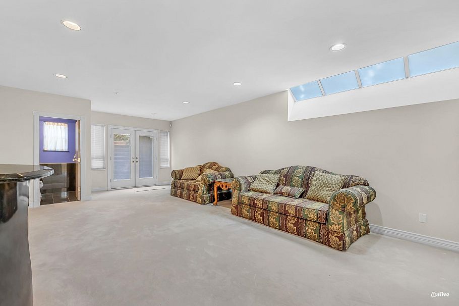 B205 1463 W 57th Street Vancouver, BC - 31