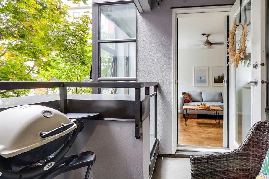 414 345 Lonsdale Avenue North Vancouver, BC - 13