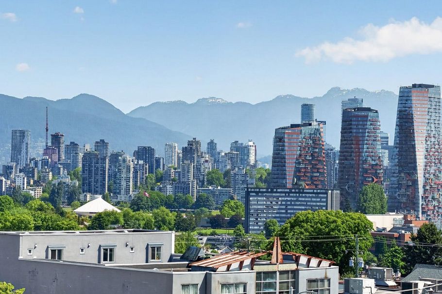 305-2195 W 5th Avenue Vancouver, BC - 30