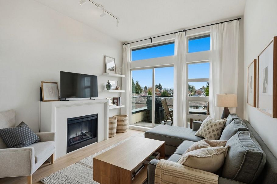 414 738 E 29th Avenue Vancouver, BC - 2