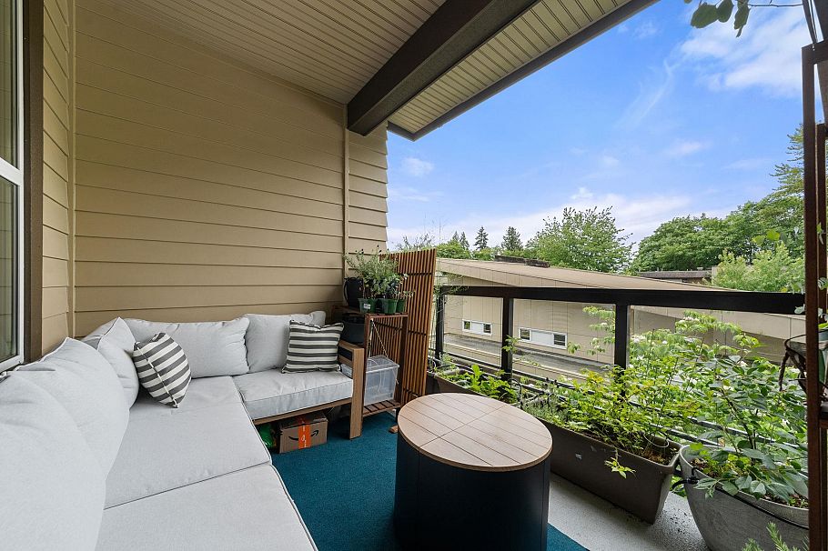 301 3205 Mountain Highway North Vancouver, BC - 28