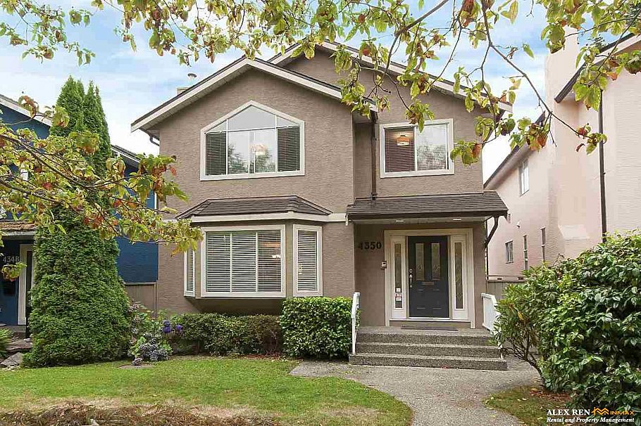 4350 W 14th Avenue Vancouver, BC - 1