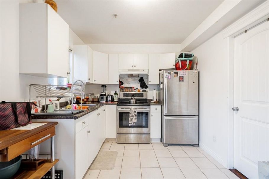2849 Lakewood Drive Vancouver, BC - 5