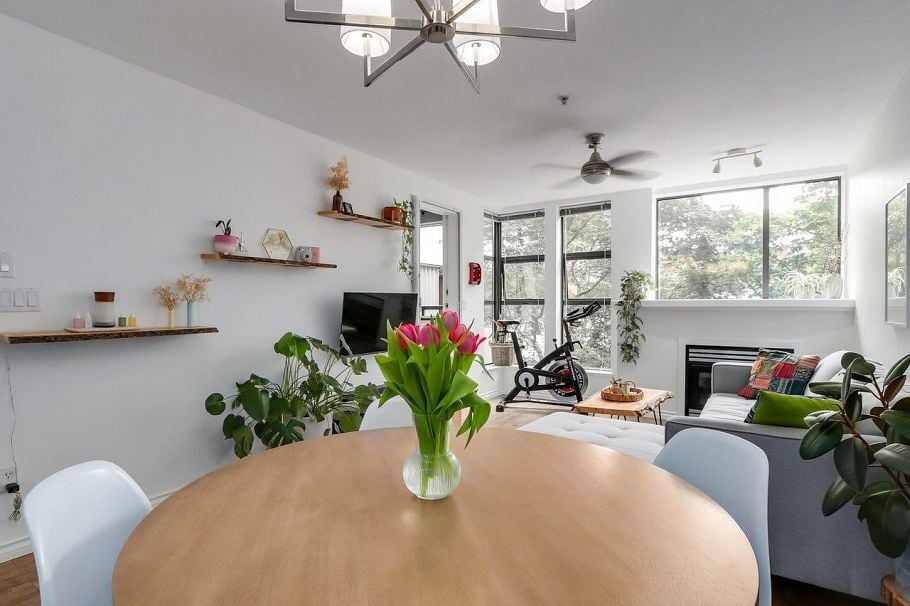 414 345 Lonsdale Avenue North Vancouver, BC - 7