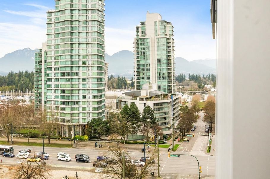 802 1568 Alberni Street Vancouver, BC - 20