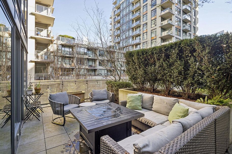 220 1783 Manitoba Street Vancouver, BC - 18