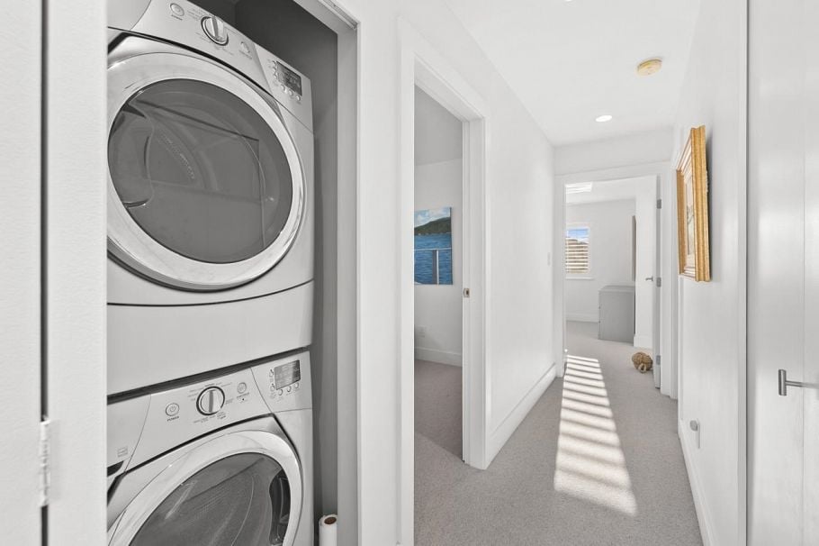 20 415 W Esplanade Avenue North Vancouver, BC - 17