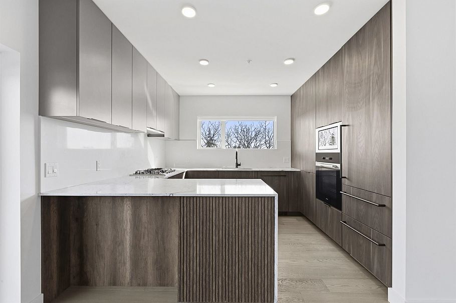 308 3590 W 39th Avenue Vancouver, BC - 5