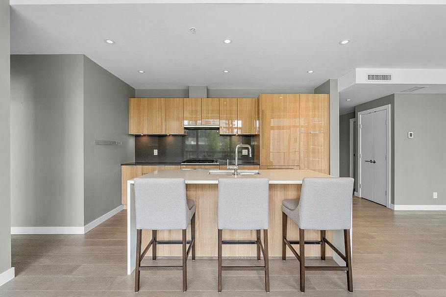 411 105 W 2nd Street North Vancouver, BC - 11