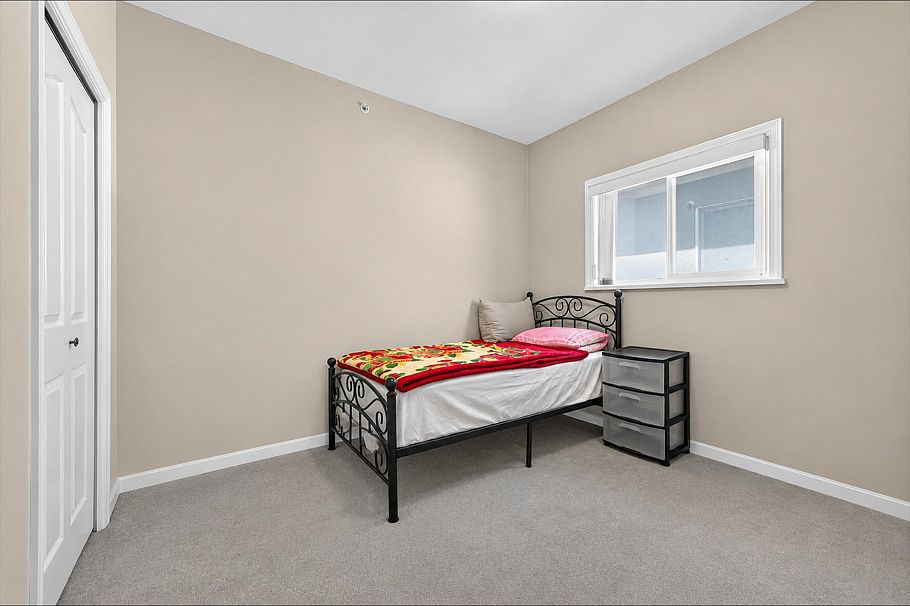 6959 Culloden Street Vancouver, BC - 11