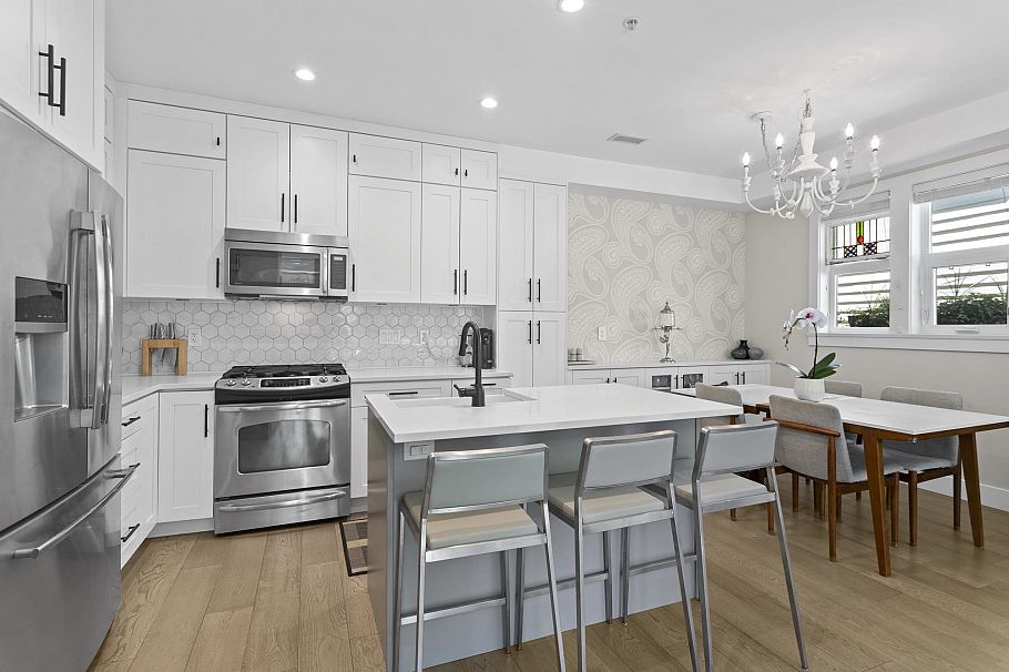 1020 E 13th Avenue Vancouver, BC - 19