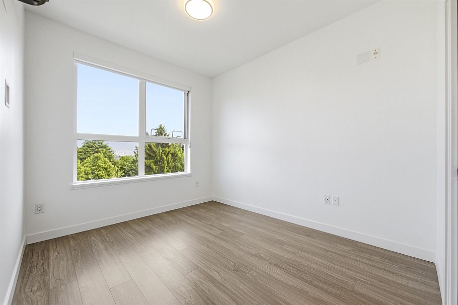 501 379 E Broadway Vancouver, BC - 20