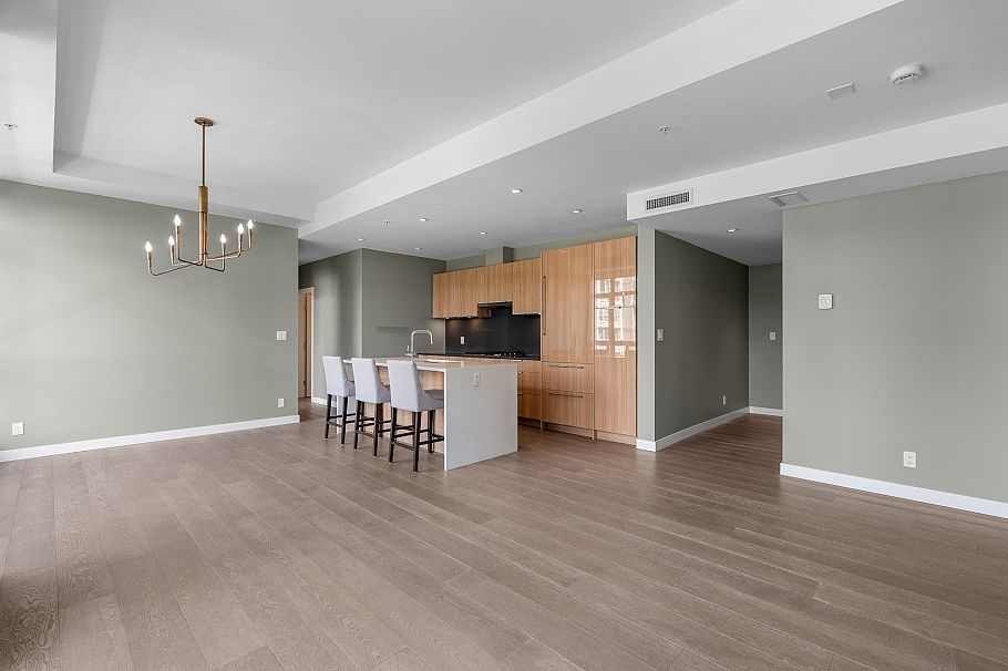 411 105 W 2nd Street North Vancouver, BC - 7