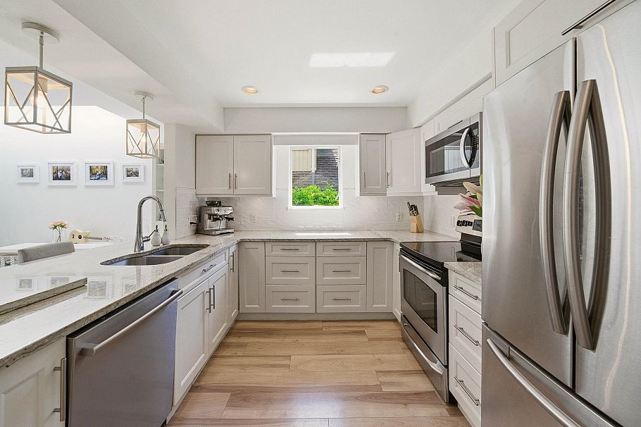 27 1001 Northlands Drive North Vancouver, BC - 5