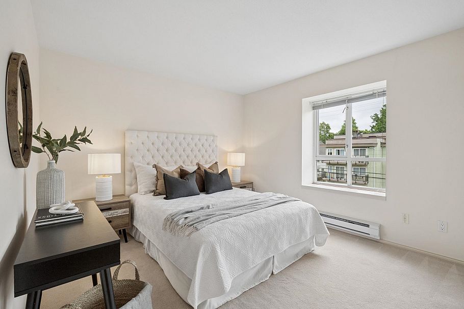 302 228 E 14th Avenue Vancouver, BC - 16