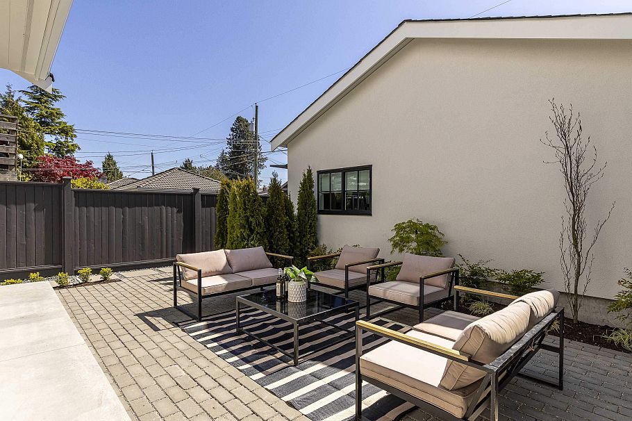 2 2848 W 19th Avenue Vancouver, BC - 23