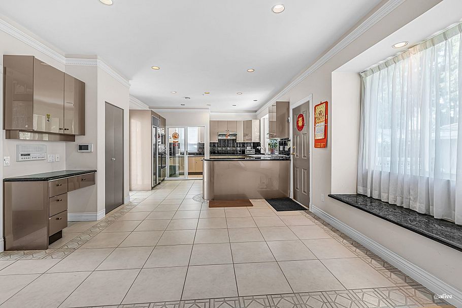 B205 1463 W 57th Street Vancouver, BC - 13