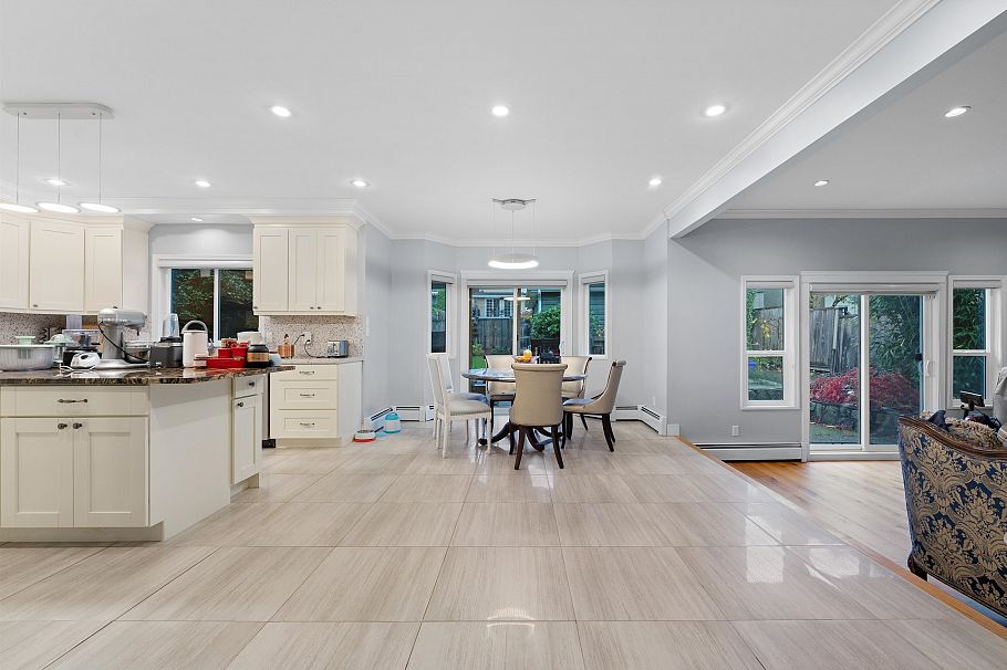 4053 W 38th Avenue Vancouver, BC - 12