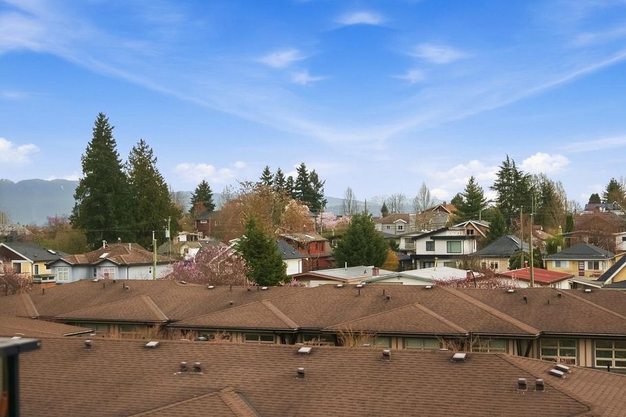 414 738 E 29th Avenue Vancouver, BC - 32