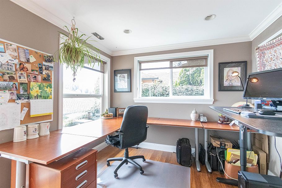 2588 Panorama Drive North Vancouver, BC - 22