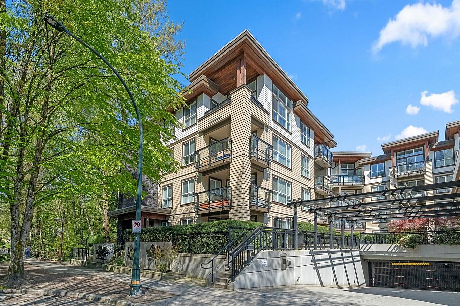 301 3205 Mountain Highway North Vancouver, BC - 33