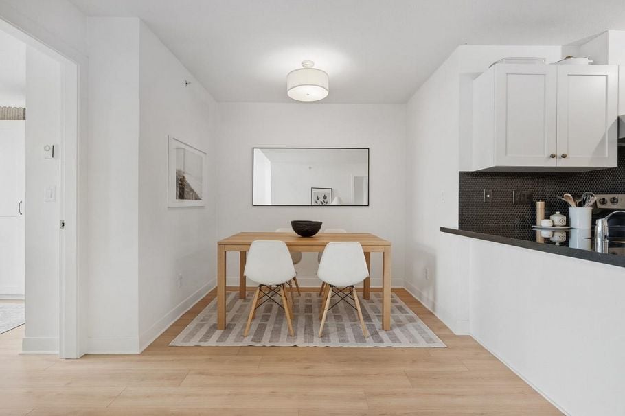 414 738 E 29th Avenue Vancouver, BC - 8