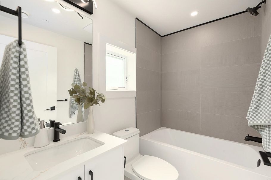 1 3635 Turner Street Vancouver, BC - 22