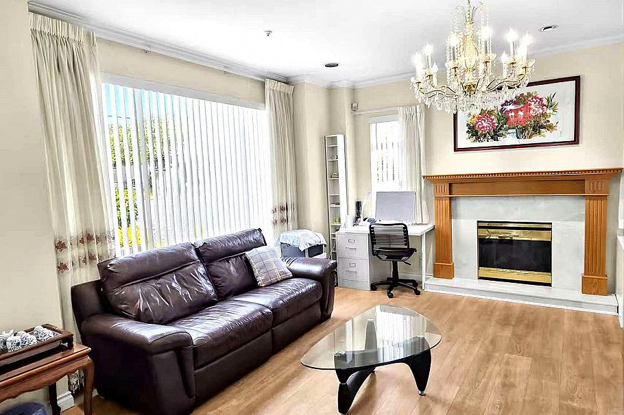 7806 Montcalm Street Vancouver, BC - 5