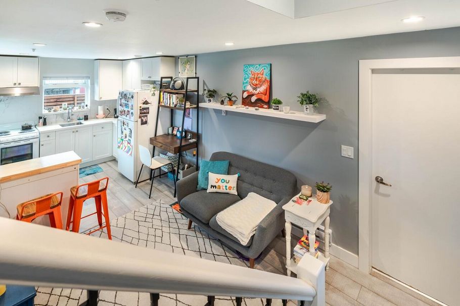 1805 E 37th Avenue Vancouver, BC - 24